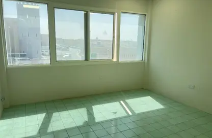 شقة - 3 غرف نوم - 3 حمامات للايجار في فلل الدحيل - الدحيل - الدوحة