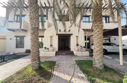 Apartment - 1 Bedroom - 1 Bathroom for rent in Ain Khaled Villas - Ain Khaled - Doha