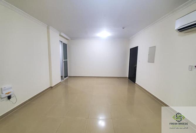 911211 - Property Main Image