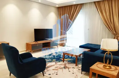 Apartment - 2 Bedrooms - 2 Bathrooms for rent in The Pearl Island - Doha