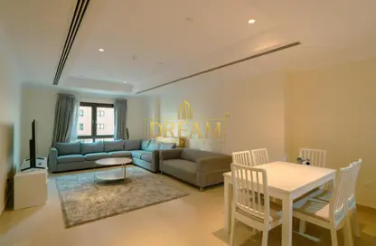 Apartment - 1 Bedroom - 2 Bathrooms for rent in Porto Arabia - The Pearl Island - Doha