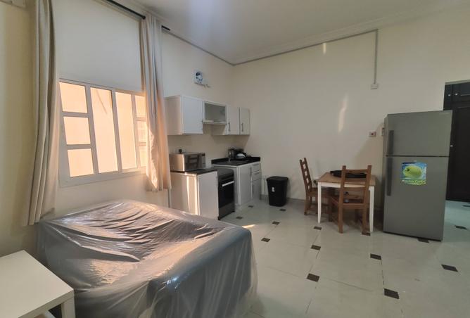 956582 - Property Image 3