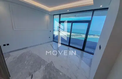 Apartment - 2 Bedrooms - 4 Bathrooms for sale in Lusail Residence - Marina District - Lusail