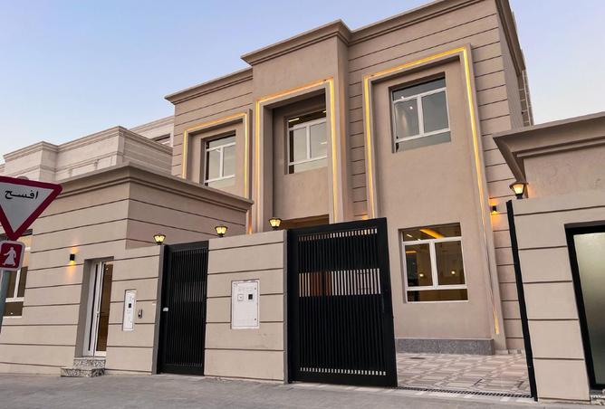 978826 - Property Image 2