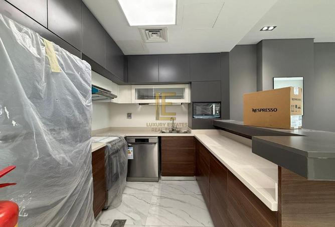 993259 - Property Image 2