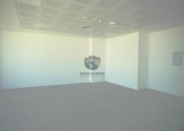 صورةغرفة فارغة لـ: مساحات مكتبية - 3 حمامات للكراء في المنصورة - المنصورة - الدوحة, صورة 1