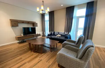 Apartment - 1 Bedroom - 2 Bathrooms for sale in Floresta Gardens - Floresta Gardens - The Pearl Island - Doha