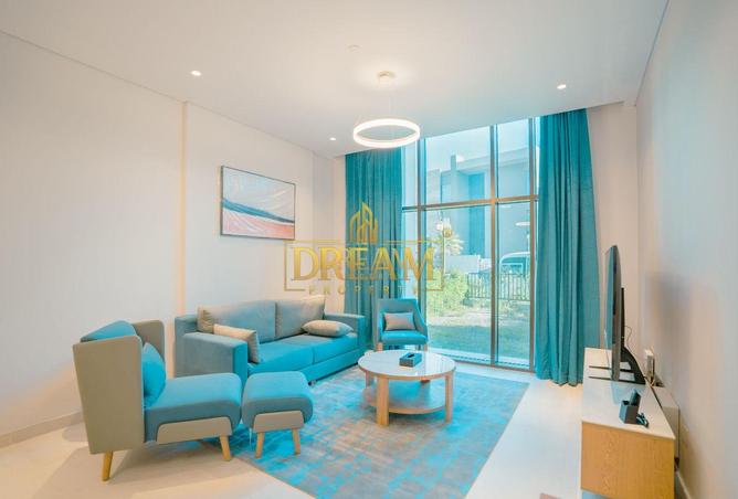 953386 - Property Image 3