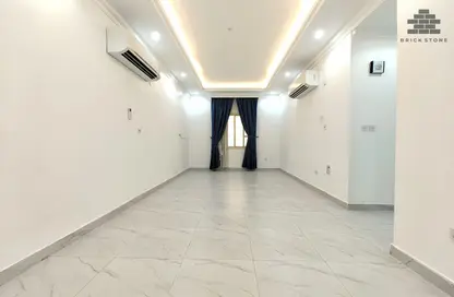 شقة - 3 غرف نوم - 3 حمامات للايجار في منتزه 70 - المنتزه - الدوحة