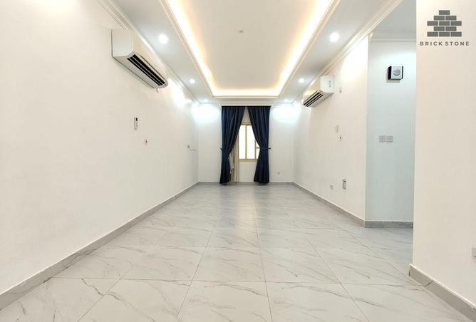 902124 - Property Main Image