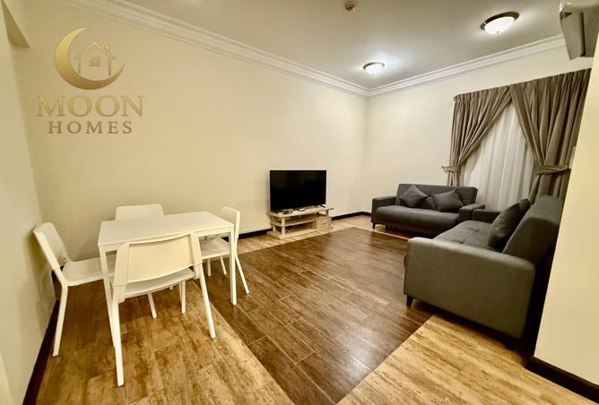 985955 - Property Image 2