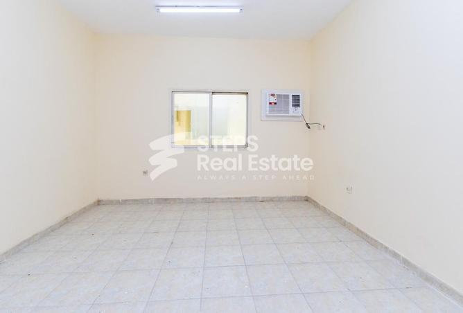 995128 - Property Image 3