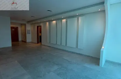 Apartment - 2 Bedrooms - 2 Bathrooms for rent in West Bay Lagoon - West Bay Lagoon - Doha