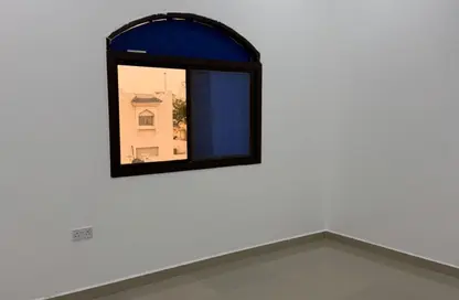 Apartment - Studio - 1 Bathroom for rent in Al Aziziyah - Doha