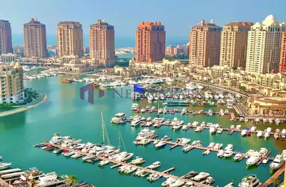 Apartment - 1 Bedroom - 2 Bathrooms for sale in West Porto Drive - Porto Arabia - The Pearl Island - Doha