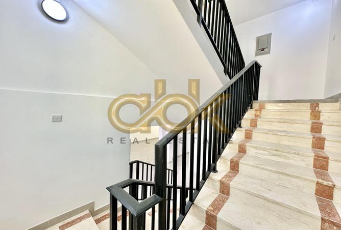 901722 - Property Image 2