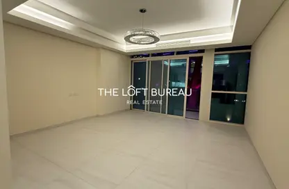 Apartment - 1 Bedroom - 2 Bathrooms for rent in Gewan Island - The Pearl Island - Doha