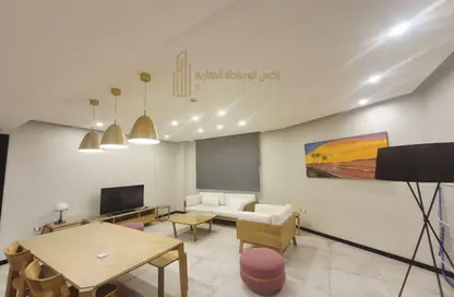 Apartment - 2 Bedrooms - 2 Bathrooms for rent in Al Mansoura - Al Mansoura - Doha