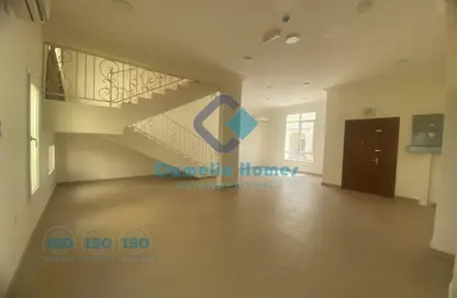 مجمع سكني - 4 غرف نوم - 2 حمامات للايجار في شارع العزيزة - العزيزية - الدوحة