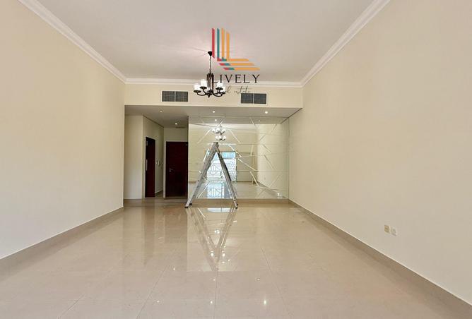 937335 - Property Image 2