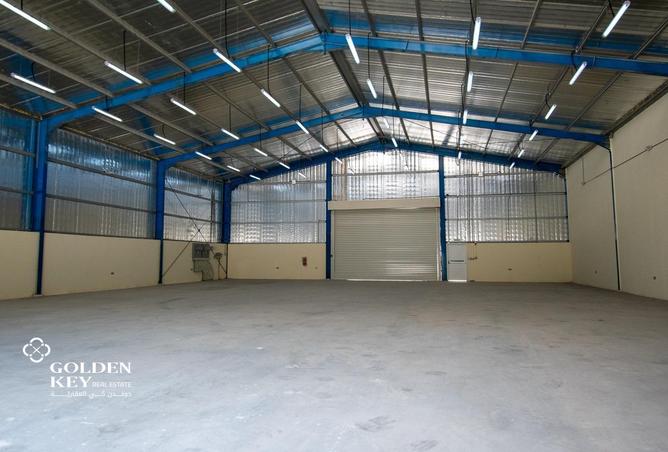 911498 - Property Image 2