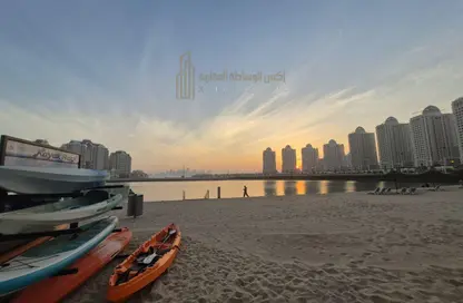 Apartment - 1 Bedroom - 2 Bathrooms for rent in East Porto Drive - Porto Arabia - The Pearl Island - Doha