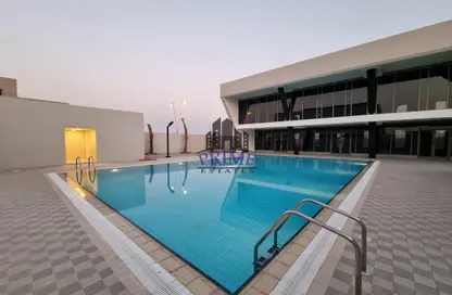 فيلا - 3 غرف نوم - 4 حمامات للايجار في شارع المرخية - المرخية - الدوحة