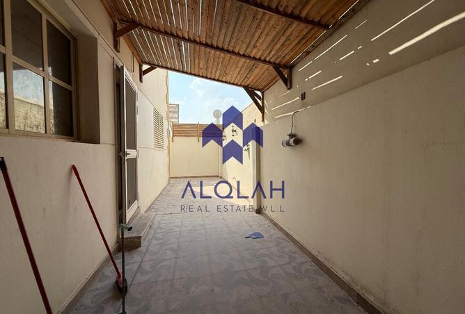 948581 - Property Image 3
