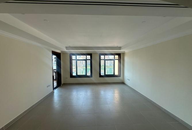 955949 - Property Image 2