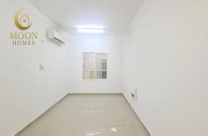 Apartment - 2 Bedrooms - 2 Bathrooms for rent in Al Muntazah - Doha