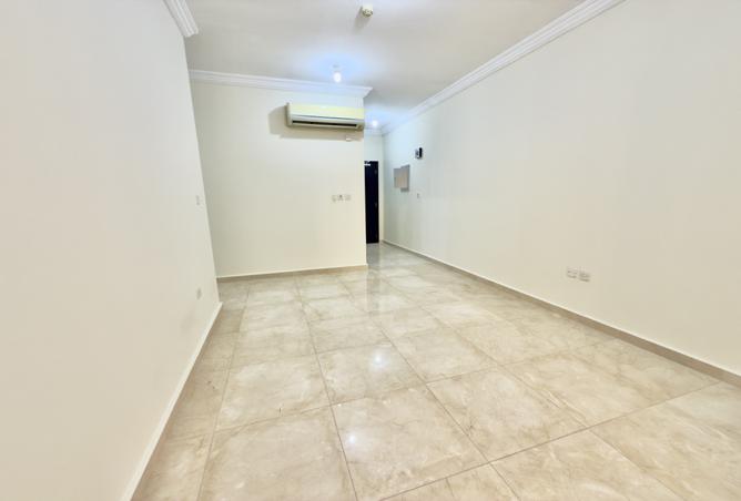 938053 - Property Image 2