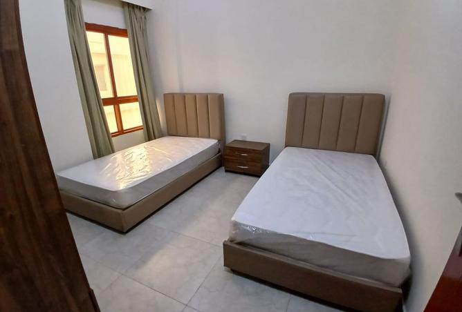 1005834 - Property Image 3