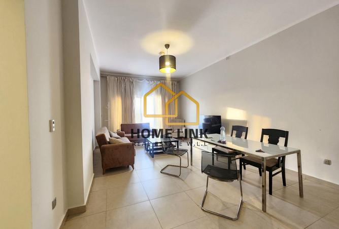 922213 - Property Image 3