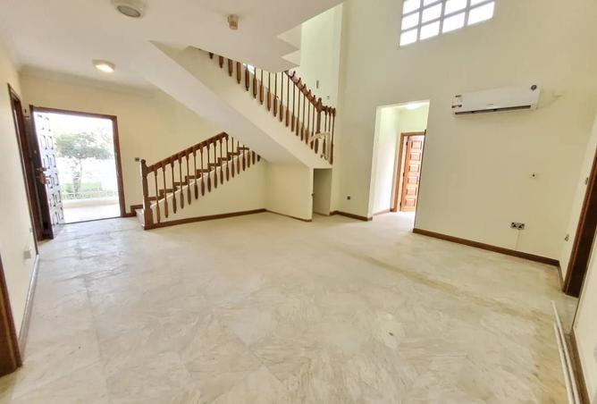 1004049 - Property Image 3