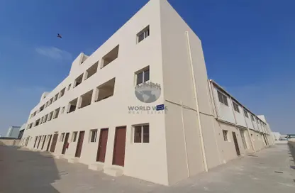 Warehouse - Studio - 7+ Bathrooms for rent in East Industrial Street - Birkat Al Awamer - Al Wakra