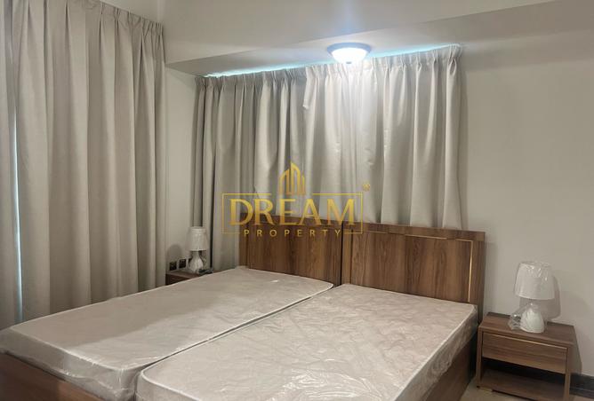 831030 - Property Image 3