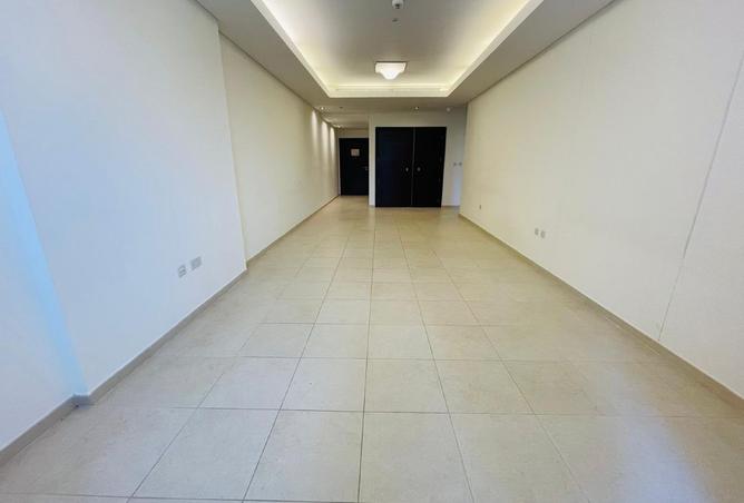 982155 - Property Image 3