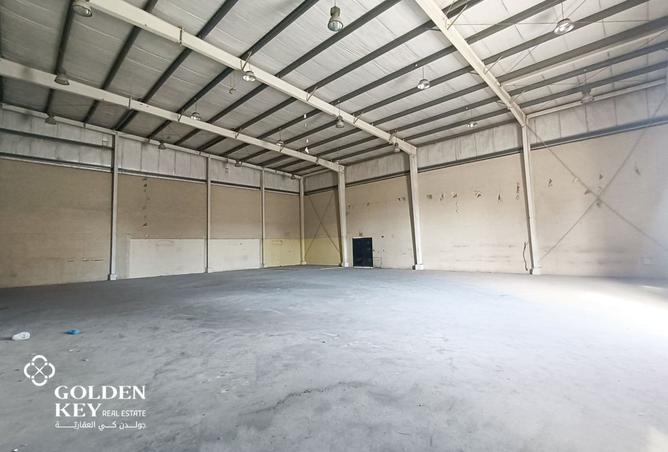 990680 - Property Image 2