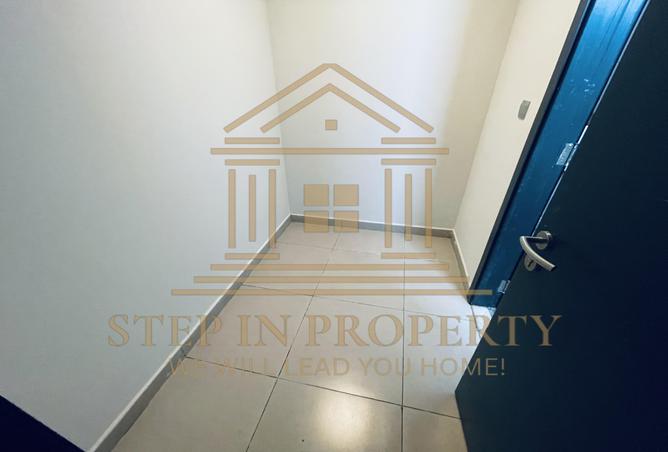 938784 - Property Image 2