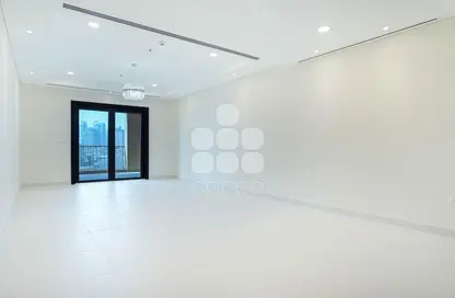 Apartment - 1 Bedroom - 2 Bathrooms for rent in Tower 22 - Porto Arabia - The Pearl Island - Doha