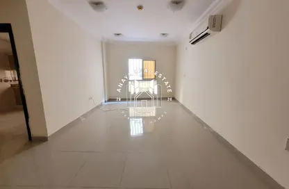 Apartment - 2 Bedrooms - 2 Bathrooms for rent in Al Mansoura - Al Mansoura - Doha