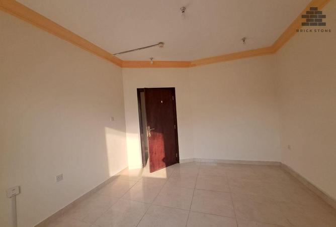 963998 - Property Image 3