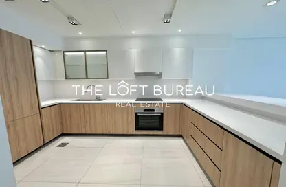 Apartment - 1 Bedroom - 2 Bathrooms for rent in Gewan Island - The Pearl Island - Doha