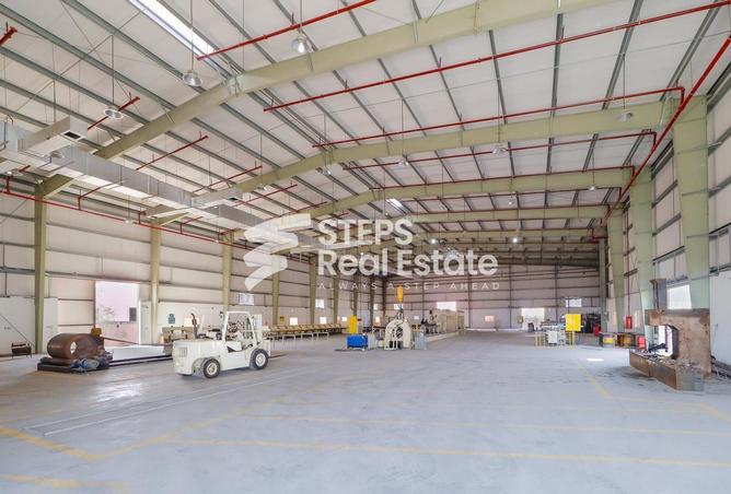 Warehouse - Studio for sale in Industrial Area 4 - Industrial Area - Industrial Area - Doha