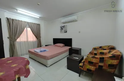 Apartment - Studio - 1 Bathroom for rent in Umm Ghuwalina - Umm Ghuwailina - Doha