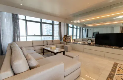 Apartment - 2 Bedrooms - 2 Bathrooms for sale in Seef Lusail - Lusail City - Lusail