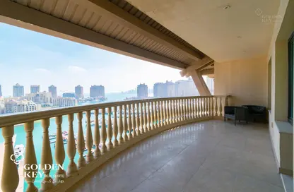 Apartment - 3 Bedrooms - 4 Bathrooms for sale in East Porto Drive - Porto Arabia - The Pearl Island - Doha