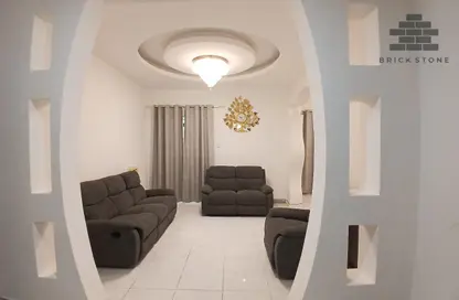 Apartment - 2 Bedrooms - 1 Bathroom for rent in Muntazah 13 - Al Muntazah - Doha