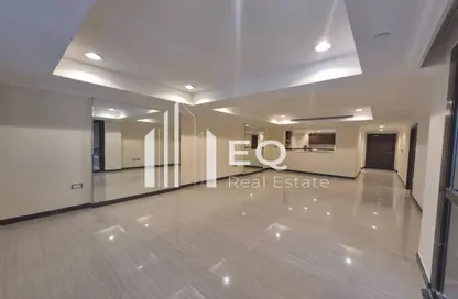 Apartment - 1 Bedroom - 2 Bathrooms for rent in East Porto Drive - Porto Arabia - The Pearl Island - Doha