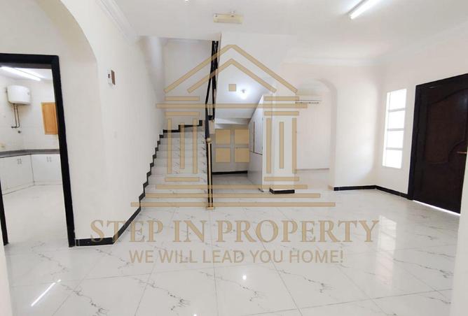 963394 - Property Main Image